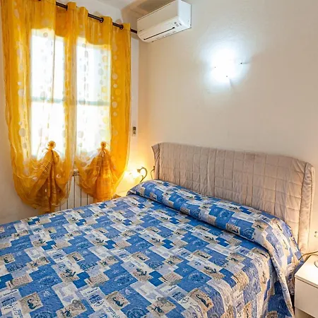 Apartament Arcipelago Pontino *